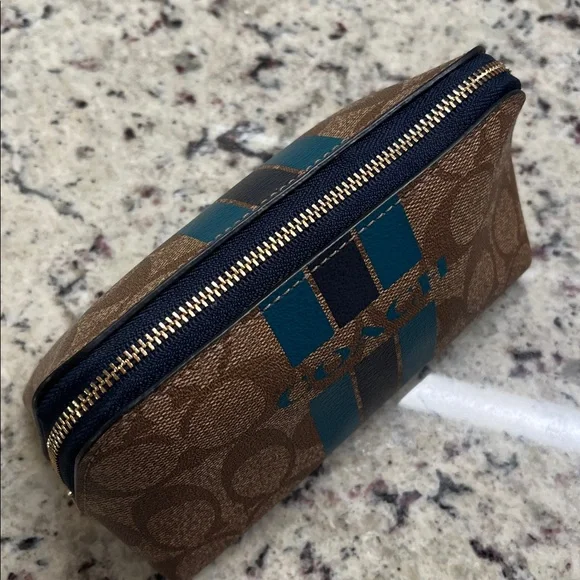 Coach Signature Stripe Cosmetic Case EUC - Picture 7 of 9